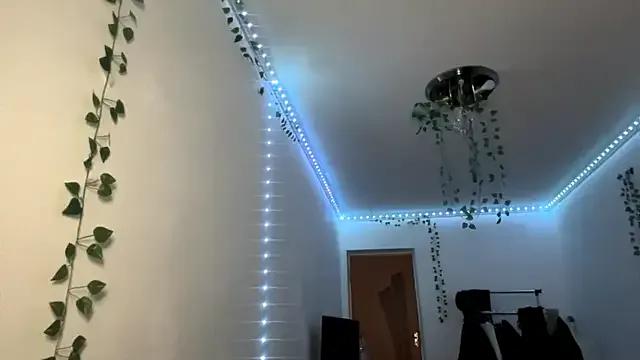 StripChat LilithFlamey is Freechat LilithFlamey — Air kiss