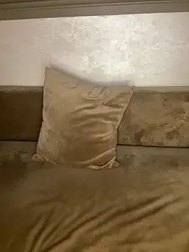 lily_bitch — Private on StripChat