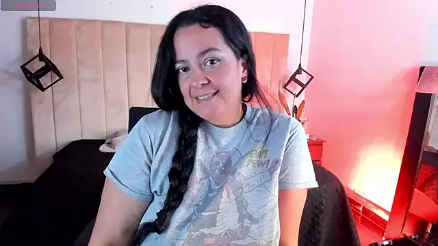 lucia_vonne_'s avatar