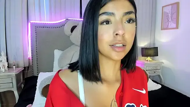 nia-malkova's avatar