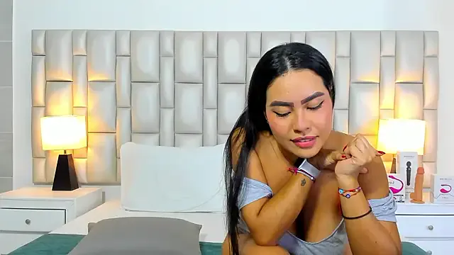 paola_katy_dicks — SHOW SCISSORS