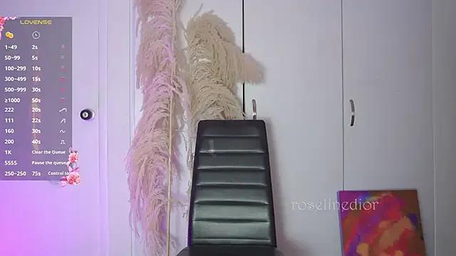 roselinedior — Hot cum show  while i ride 