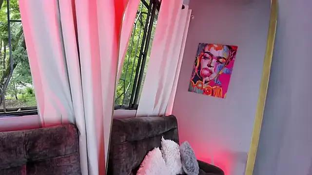 StripChat Scarlett__Hill is Freechat Scarlett__Hill — MAKE ME RIDE MY DILDO