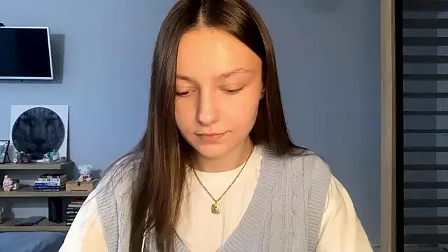 SoulHiperAgne_ — Play with hair a bit