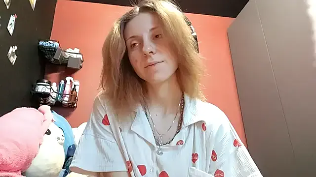 TiaraHenegan's avatar