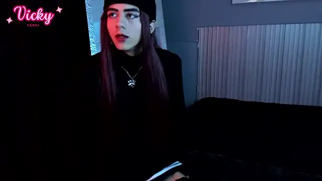 vicky_fant4sy's avatar