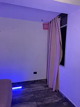 Victoria14_'s avatar