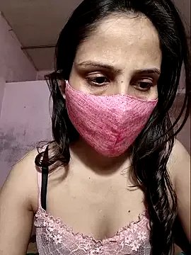 XOODIVAA — First day on stripchat