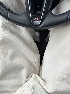 YoungSkinnyBoy20's avatar