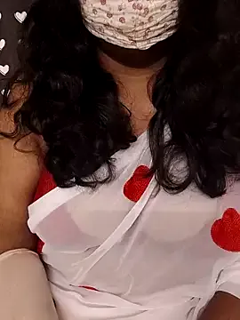 Yoursriya25's avatar