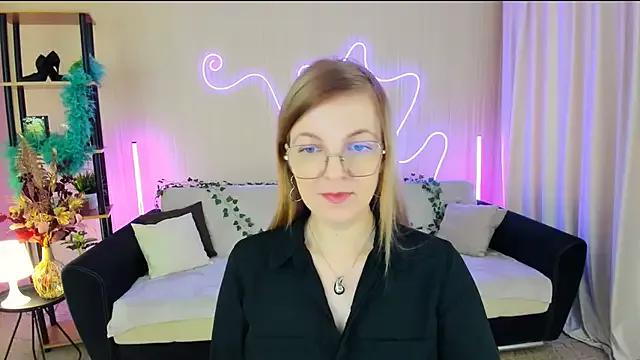 YourUniverser — Give me a gold ring