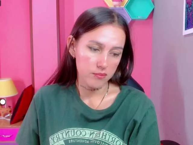 amanda-borns on BongaCams 