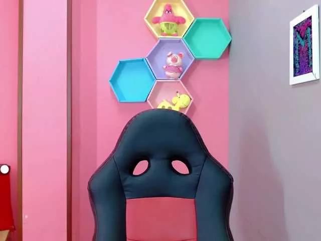 amanda-borns on BongaCams 