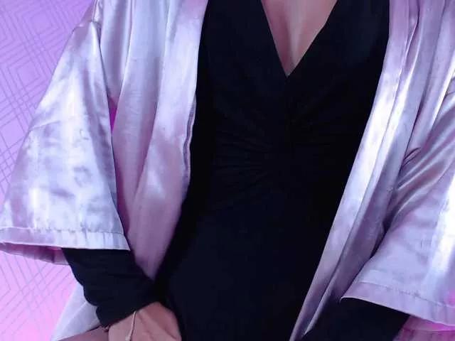 ArianaJoones on BongaCams 