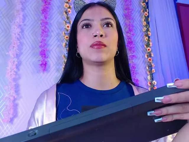 ArianaJoones on BongaCams 
