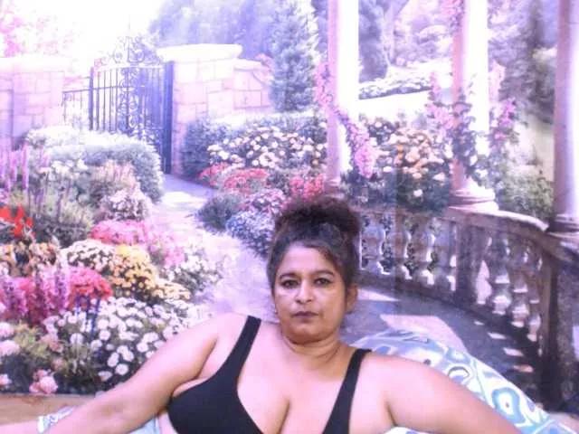 indianstar75 on BongaCams 