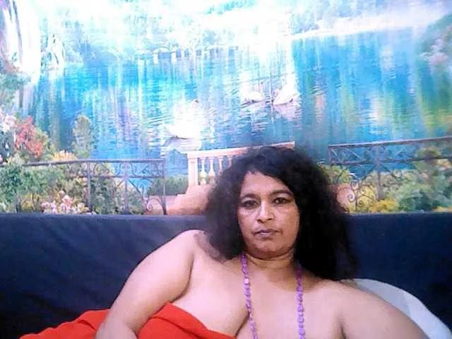 indianstar75 on BongaCams 