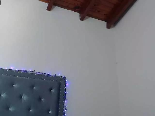 Kendra-018 on BongaCams 