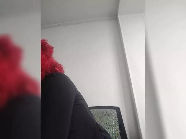 LolaCream on BongaCams 