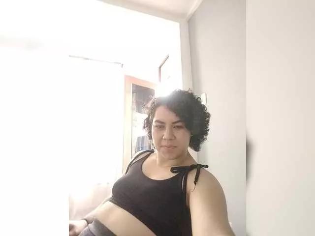 LolaCream on BongaCams 