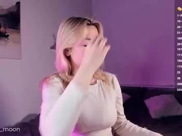 _golden_moon_ from Chaturbate is Freechat