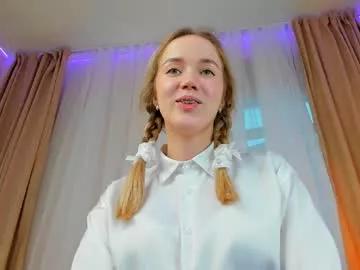 a_m_e_l_i_a on Chaturbate 