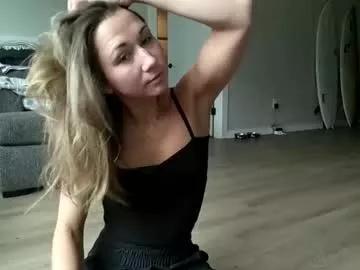 ariicutekitty from Chaturbate is Freechat