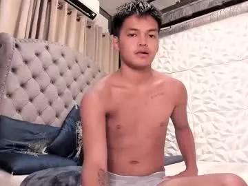 asianhugescott from Chaturbate is Freechat