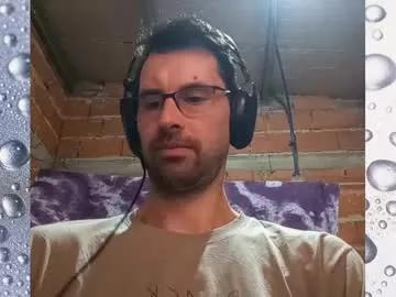 banana_argen_15 from Chaturbate