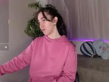 belle_via from Chaturbate is Freechat