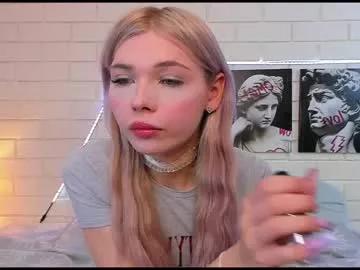 Photos of blondy_fina from Chaturbate is Group