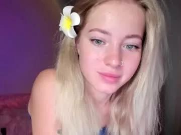 e__lisa from Chaturbate