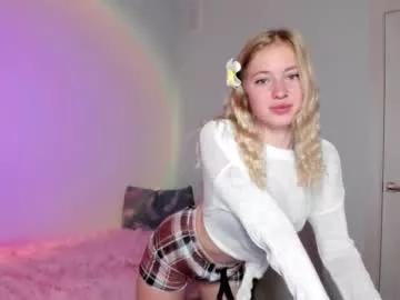 e__lisa from Chaturbate