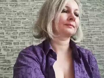 Edithmanning webcams show profile image 