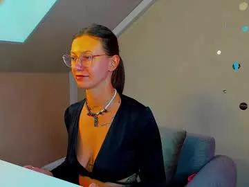 elina_gravess from Chaturbate is Freechat