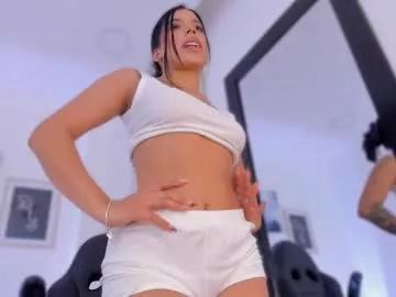 emelie_89 from Chaturbate
