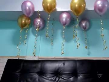 emiily_smile from Chaturbate