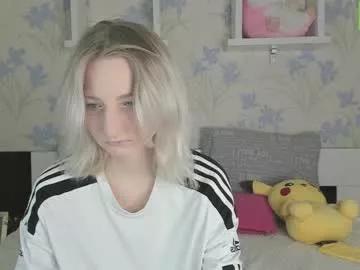estermoon from Chaturbate