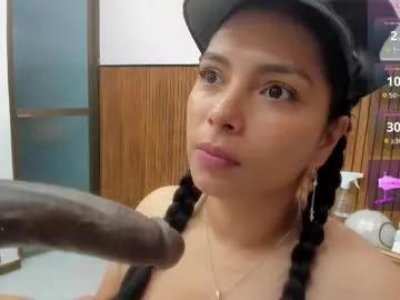 evelin_belen from Chaturbate