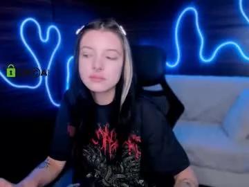 evi_angel from Chaturbate is Freechat