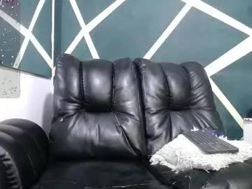 gigi_raven from Chaturbate
