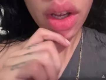 gogoyubari_ from Chaturbate