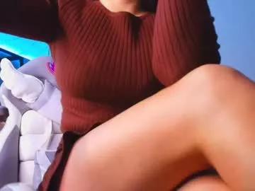 helenjoness_ from Chaturbate