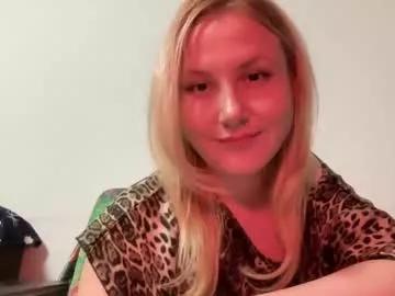 hellyriddle on Chaturbate 