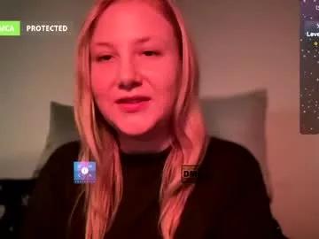hellyriddle on Chaturbate 