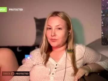 hellyriddle on Chaturbate 