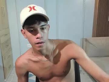 jakelux_long from Chaturbate is Freechat