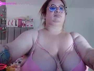 kattybigboobs_1 from Chaturbate