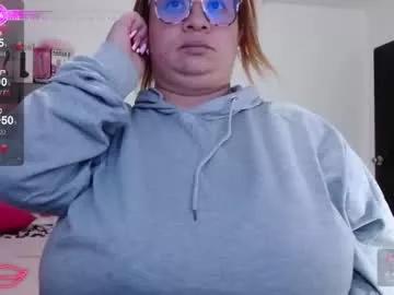 kattybigboobs_1 from Chaturbate