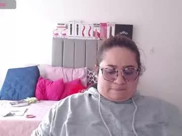 kattybigboobs_1 from Chaturbate